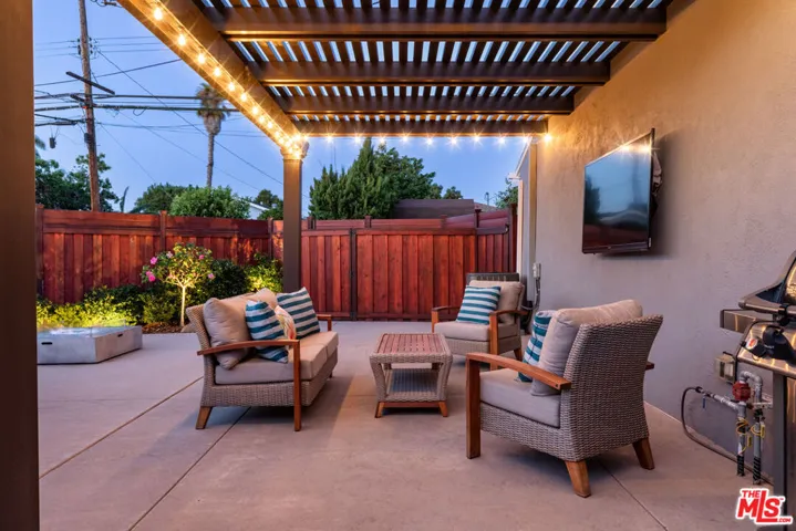 12017 Culver Drive, Culver City, California 90230