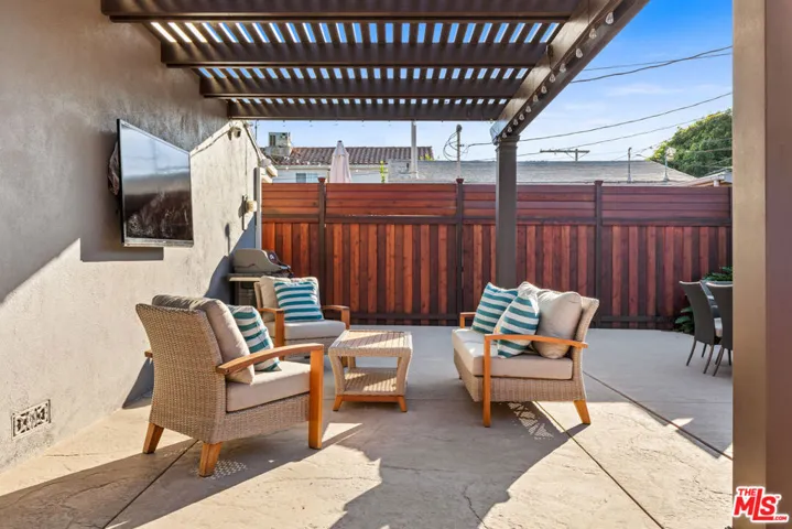 12017 Culver Drive, Culver City, California 90230