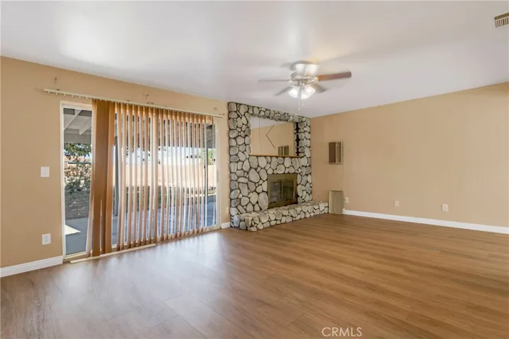 7654 I Avenue, Hesperia, California 92345