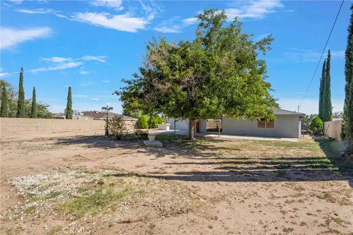 7654 I Avenue, Hesperia, California 92345