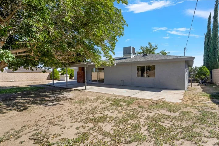 7654 I Avenue, Hesperia, California 92345