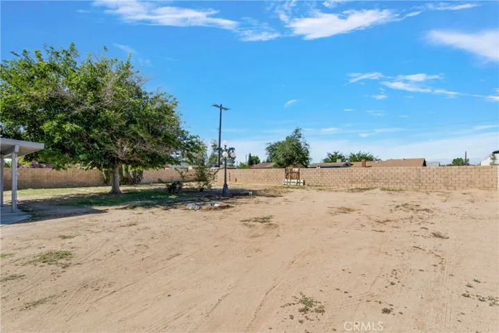 7654 I Avenue, Hesperia, California 92345