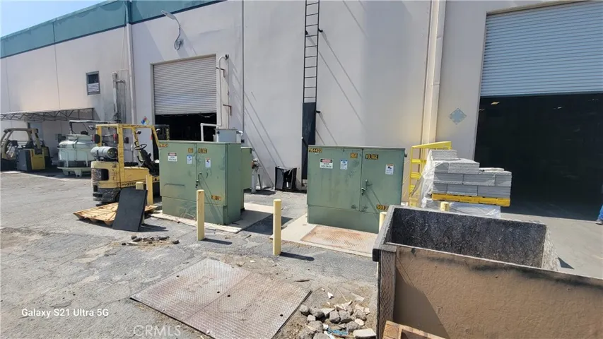 6510 Box Springs Boulevard, Riverside, California 92507