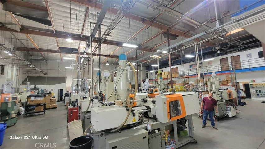 6510 Box Springs Boulevard, Riverside, California 92507