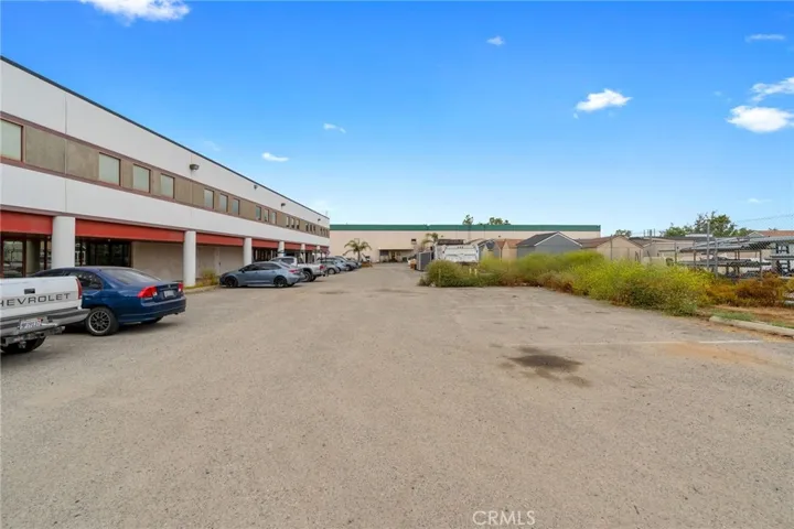 6510 Box Springs Boulevard, Riverside, California 92507