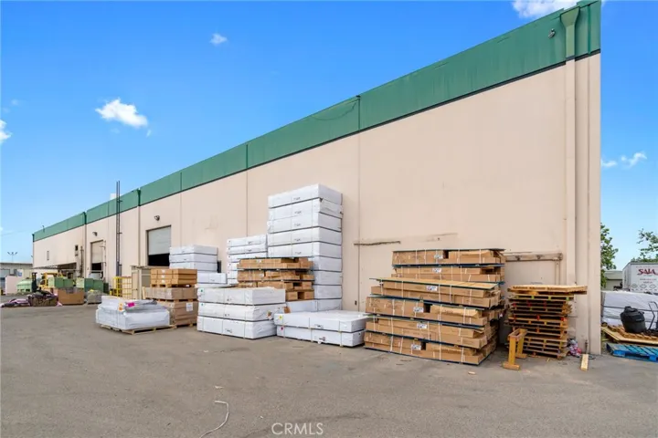 6510 Box Springs Boulevard, Riverside, California 92507