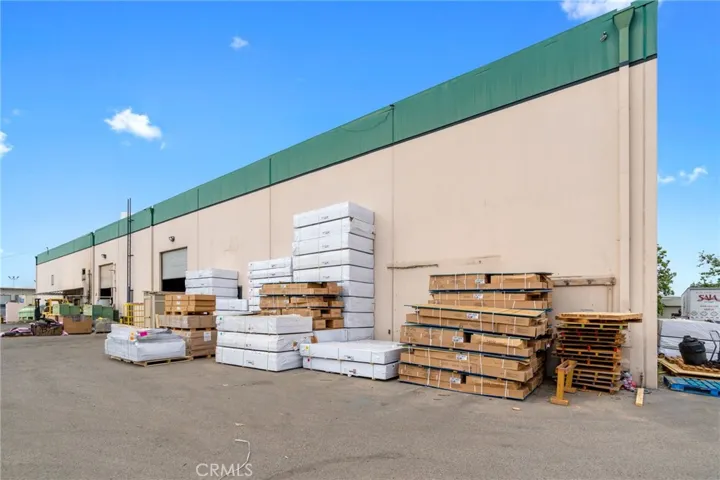 6510 Box Springs Boulevard, Riverside, California 92507