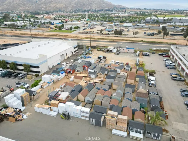 6510 Box Springs Boulevard, Riverside, California 92507
