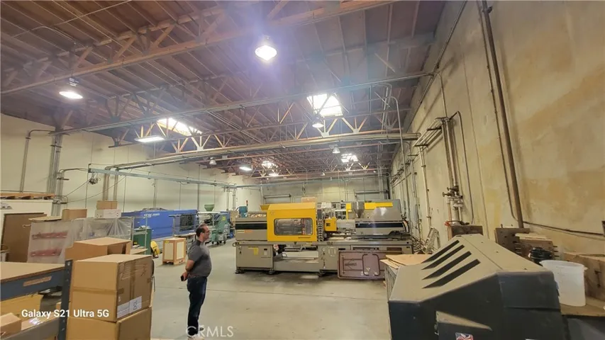 6510 Box Springs Boulevard, Riverside, California 92507