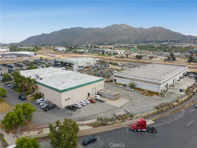 6510 Box Springs Boulevard, Riverside, California 92507