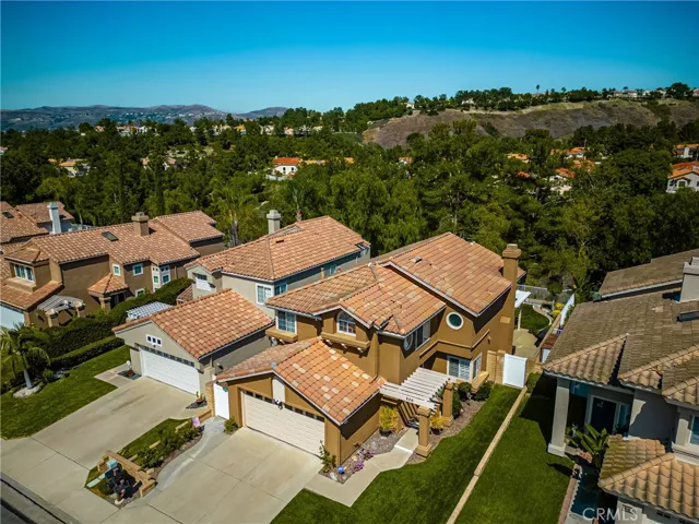 856 S Wildflower Lane, Anaheim Hills, California 92808