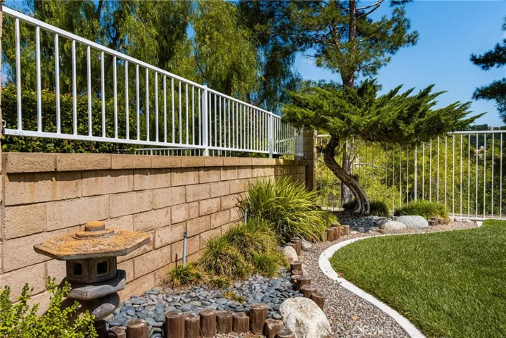 856 S Wildflower Lane, Anaheim Hills, California 92808