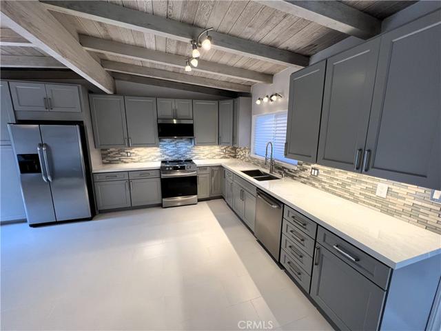 1612 Cornwall Lane, Newport Beach, California 92660