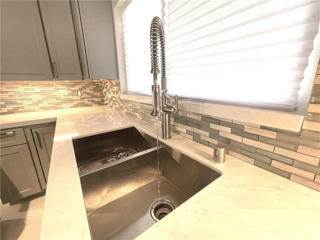 1612 Cornwall Lane, Newport Beach, California 92660