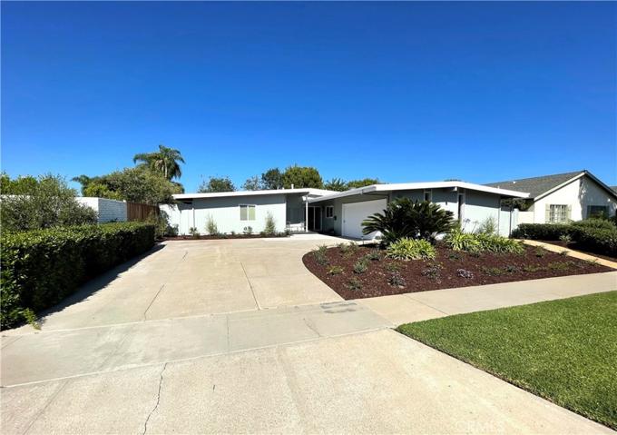 1612 Cornwall Lane, Newport Beach, California 92660