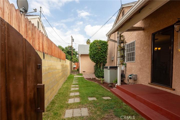 10844 Casanes Avenue, Downey, California 90241