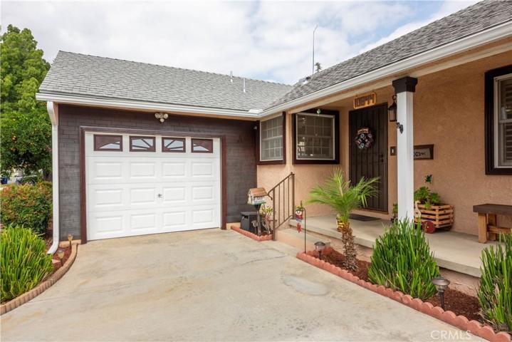 10844 Casanes Avenue, Downey, California 90241
