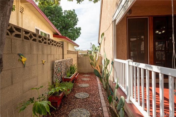10844 Casanes Avenue, Downey, California 90241