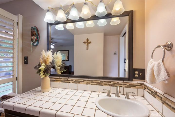 10844 Casanes Avenue, Downey, California 90241