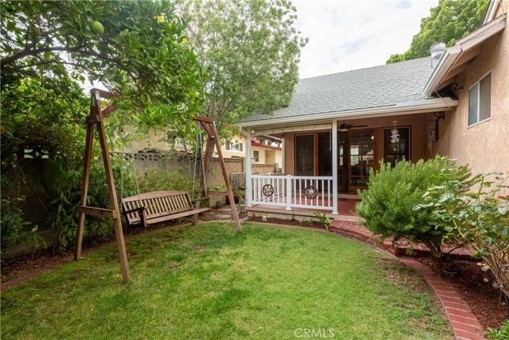 10844 Casanes Avenue, Downey, California 90241