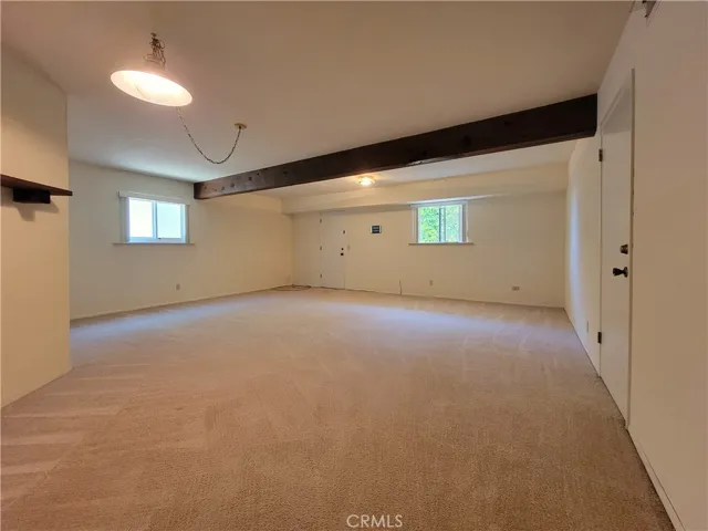 I know.  It's really big!  517 sf, largely unutilized since it's construction in 1976, this Heated Space is sure hoping the new owners will put it to use!!  What would you do with all this Space?