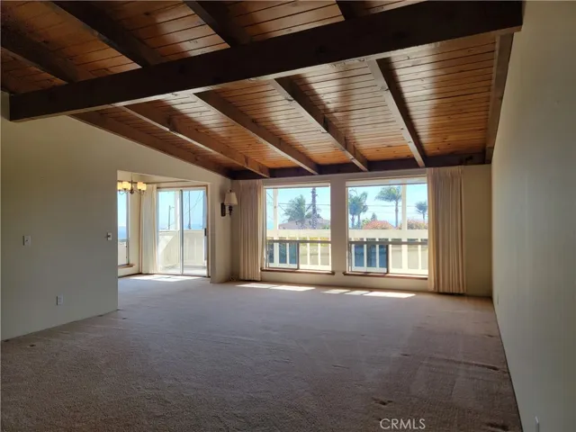 A Wall of Windows!
