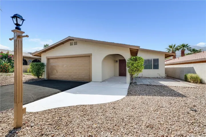 54535 Avenida Velasco, La Quinta, California 92253
