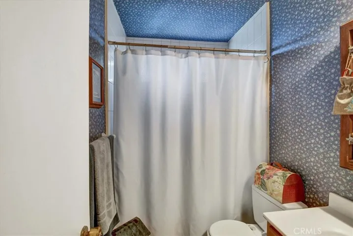 21429 Minnehaha Street, Chatsworth, California 91311