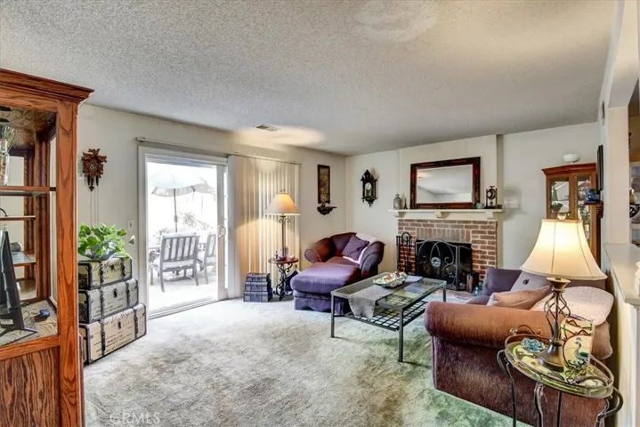 21429 Minnehaha Street, Chatsworth, California 91311