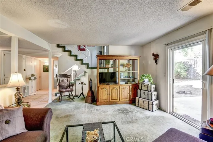 21429 Minnehaha Street, Chatsworth, California 91311