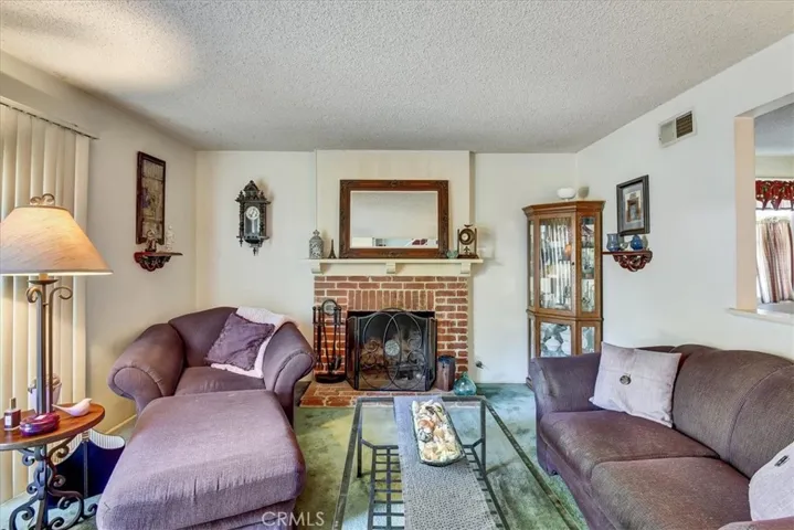 21429 Minnehaha Street, Chatsworth, California 91311