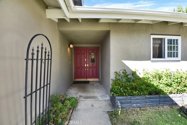 21429 Minnehaha Street, Chatsworth, California 91311