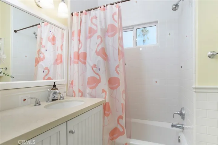 1221 Pine Street, Huntington Beach, California 92648
