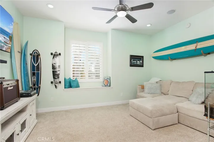 1221 Pine Street, Huntington Beach, California 92648