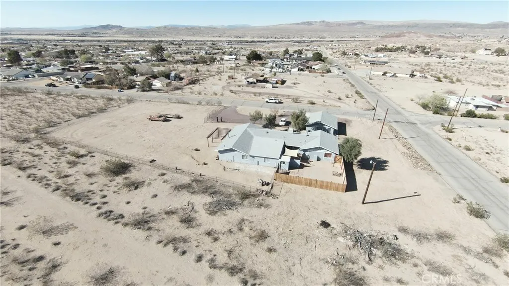 28280 Cochise Avenue, Barstow, California 92311 home-pic-42