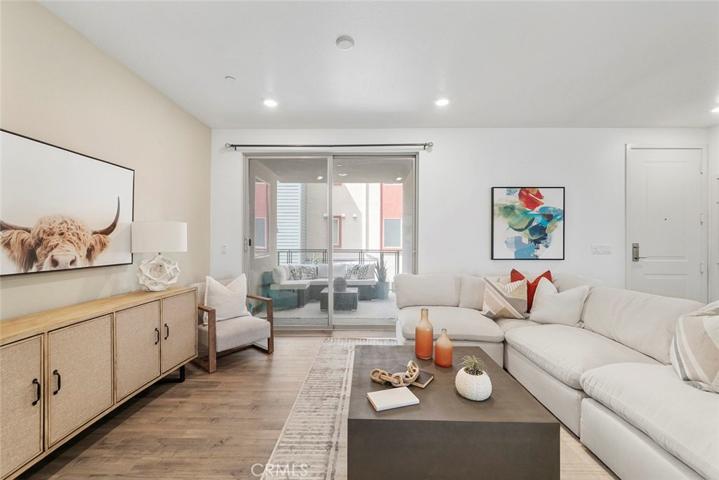 143 Bowery, Irvine, California 92612