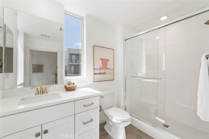 143 Bowery, Irvine, California 92612