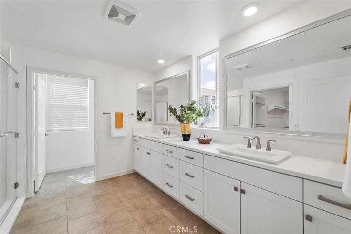 143 Bowery, Irvine, California 92612