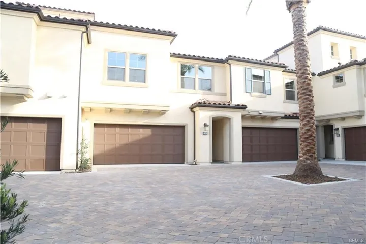 296 Finch, Lake Forest, California 92610