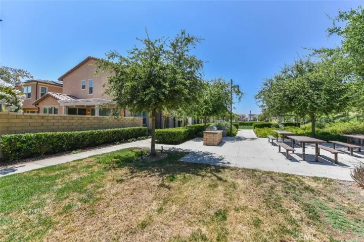 296 Finch, Lake Forest, California 92610