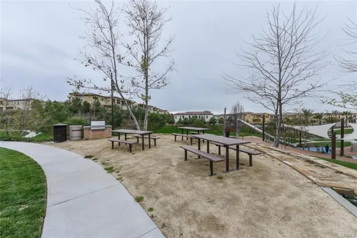 296 Finch, Lake Forest, California 92610