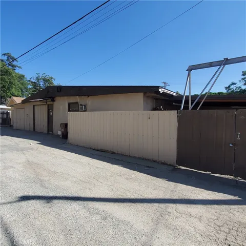 258 E 5th Street, Beaumont, California 92223