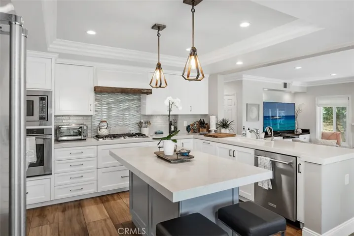 28165 Rancho Grande, Laguna Niguel, California 92677