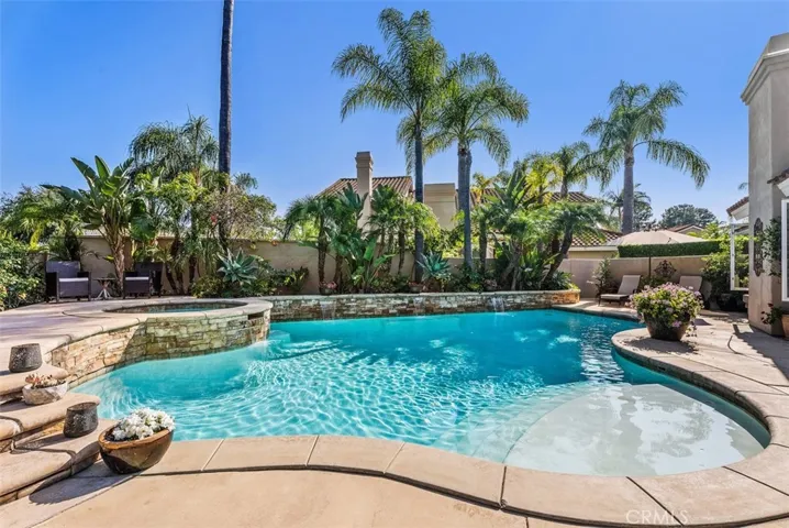 28165 Rancho Grande, Laguna Niguel, California 92677