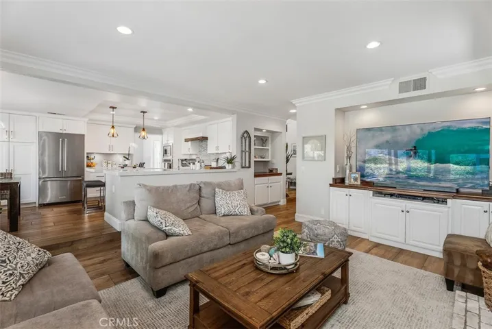 28165 Rancho Grande, Laguna Niguel, California 92677