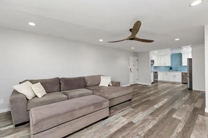 4444 W Point Loma Blvd 123, San Diego, California 92107