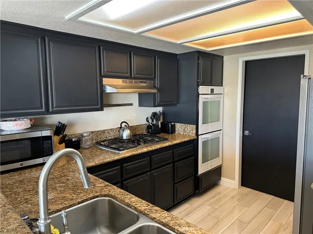 13316 Makai Court Unit 12, Victorville, California 92395