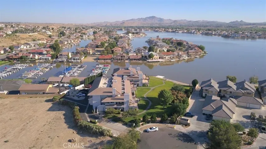 13316 Makai Court Unit 12, Victorville, California 92395