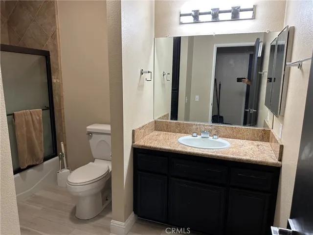 13316 Makai Court Unit 12, Victorville, California 92395