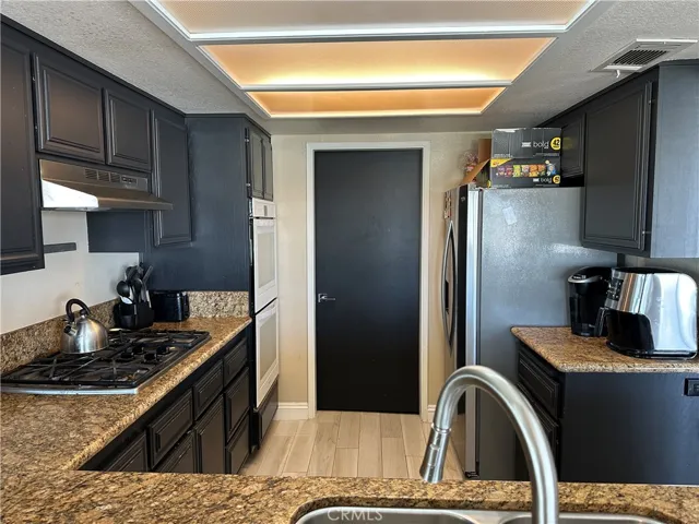 13316 Makai Court Unit 12, Victorville, California 92395